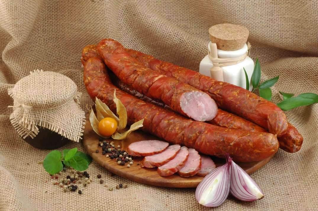 Wurst von Opa Felix ''Kielbasa Dziadka Feliksa'' Szajek ca. 1.1kg - Polskashop24.de - Online Supermarkt mit Lebensmittel aus Polen